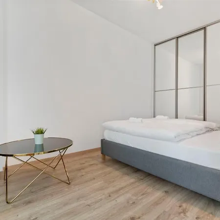 Lam Mint - Ac - Balcony *