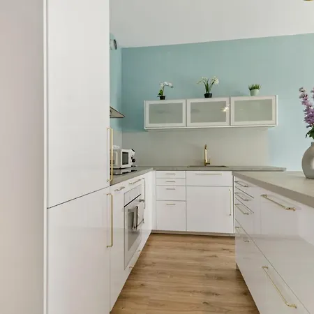 Lam Mint - Ac - Balcony * Μπρατισλάβα