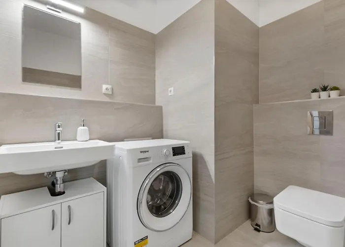 Lam Mint - Ac - Balcony *